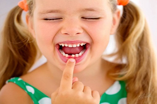 Что полезно знать об удалении молочных зубов у детей?